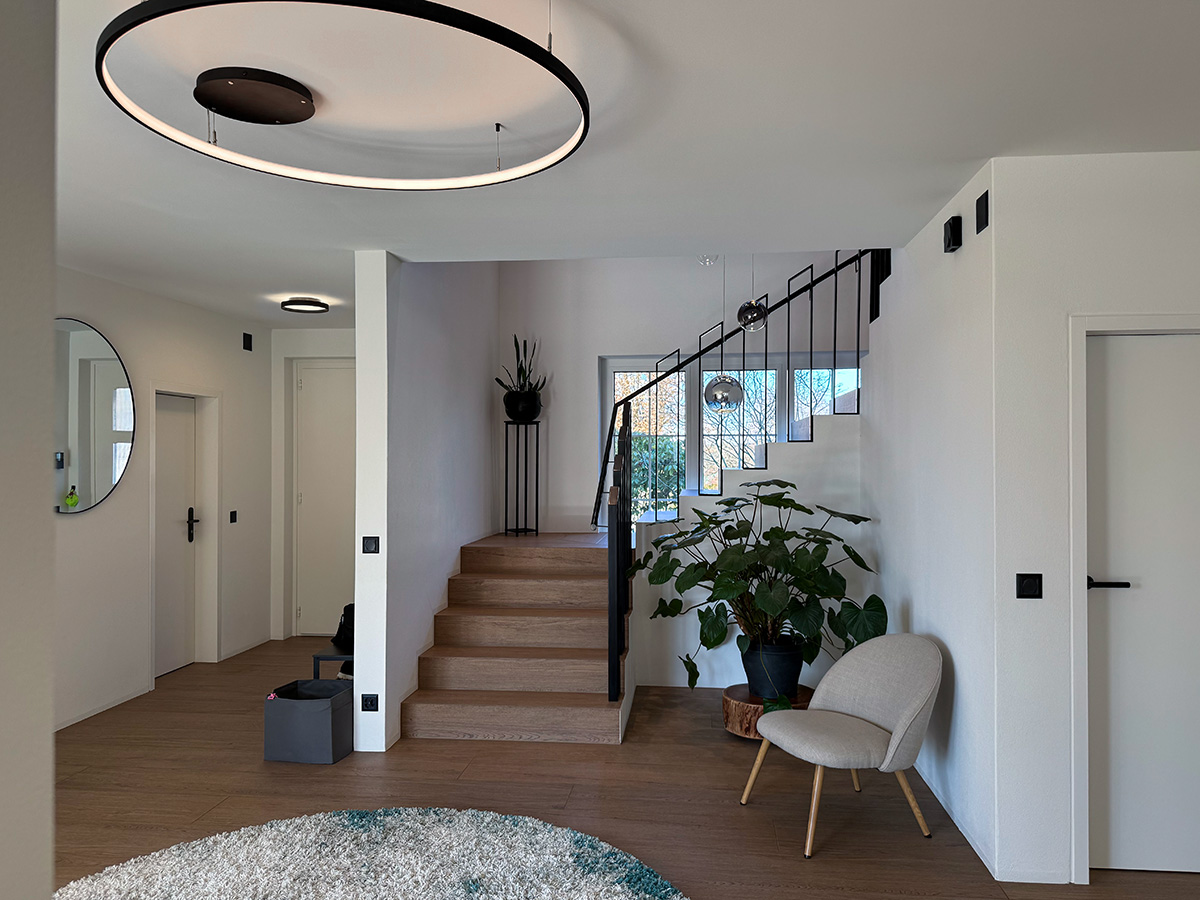 Einfamilienhaus Nachherbild Eingang