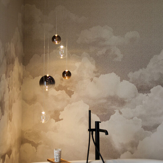 Freistehende Badewanne mit dekorativen Pendelleuchten-Alpnach-13-Badewanne-WEB Freistehende Badewanne mit dekorativen Pendelleuchten