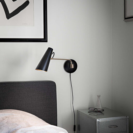 Wandleuchte-Birdy-Schlafzimmer